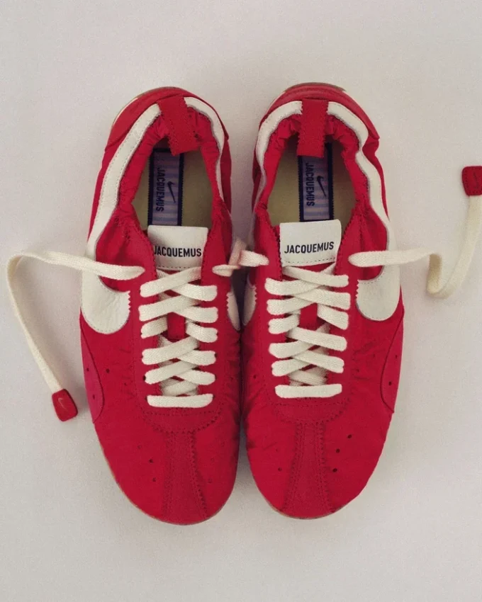 Moon Shoe Jacquemus + Nike Unisex Moon Shoes sneakers – Jacquemus + Nike collaboration Moon Shoe Jacquemus + Nike Unisex Moon Shoes sneakers – Jacquemus + Nike collaboration