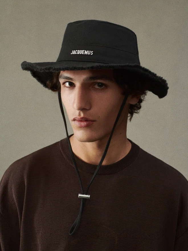 The Artichaut bucket hat Frayed expedition hat The Artichaut bucket hat Frayed expedition hat