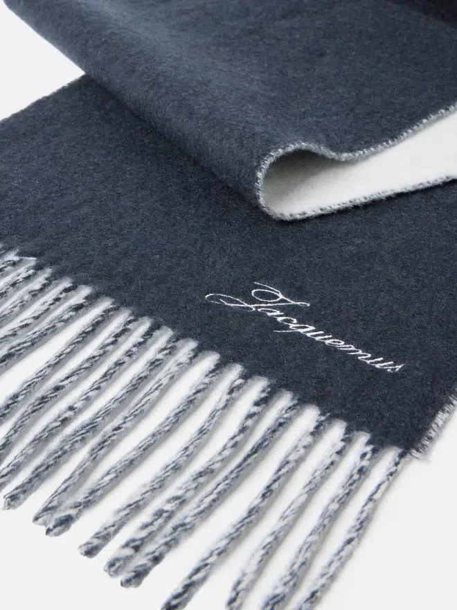 The Atelier scarf Long scarf with logo The Atelier scarf Long scarf with logo