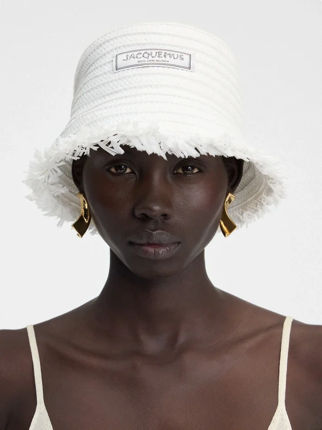 The Bacino bucket hat Frayed raffia hat The Bacino bucket hat Frayed raffia hat