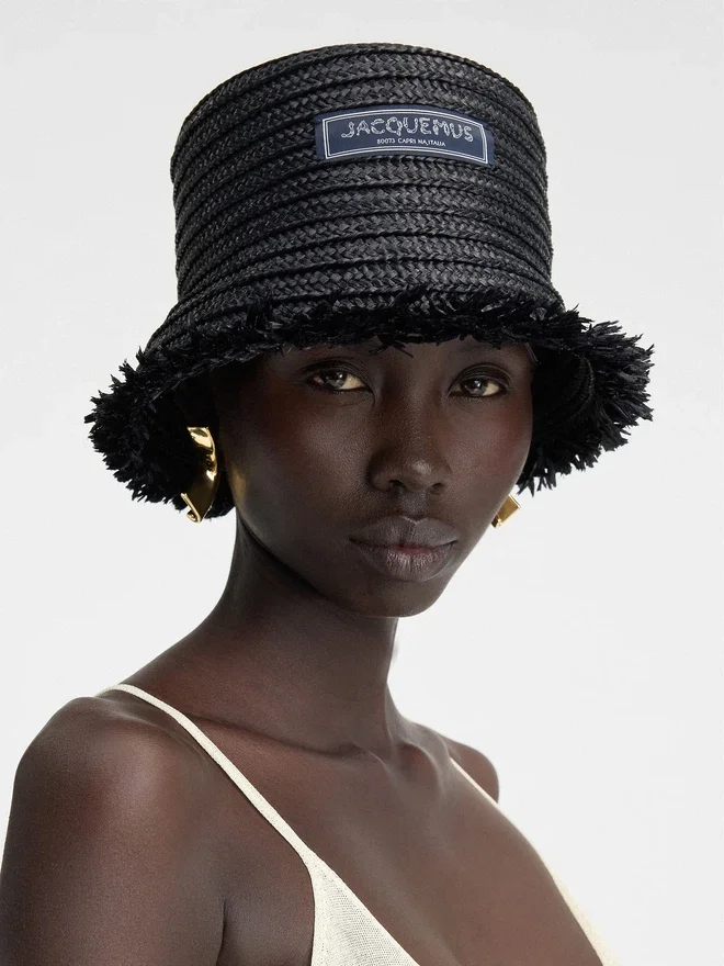 The Bacino bucket hat Frayed raffia hat The Bacino bucket hat Frayed raffia hat