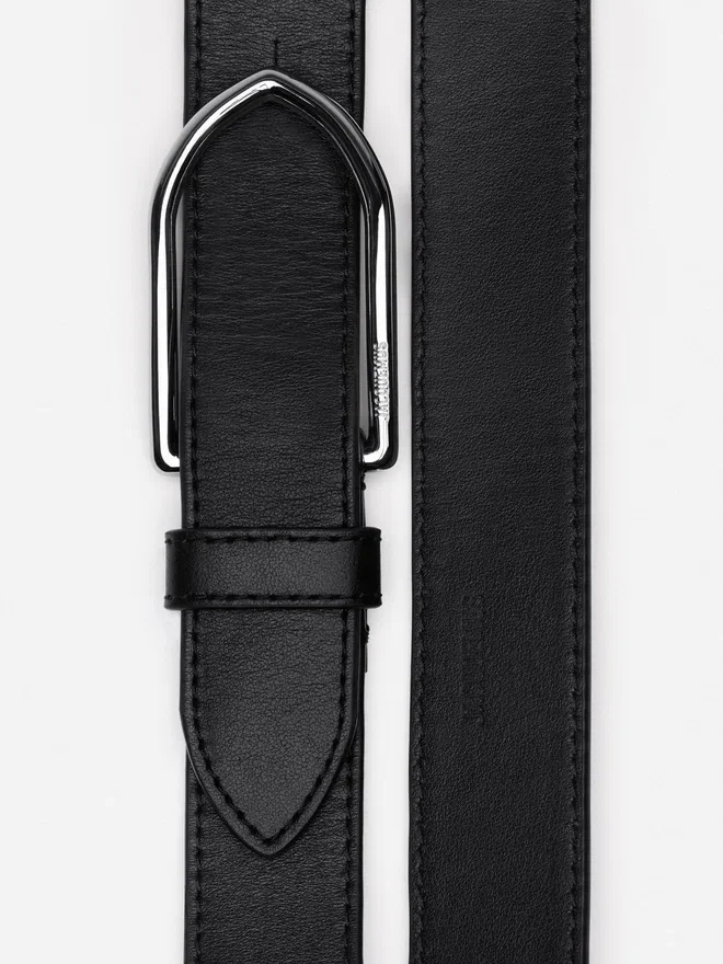 The Bambino belt Angled buckle belt The Bambino belt Angled buckle belt