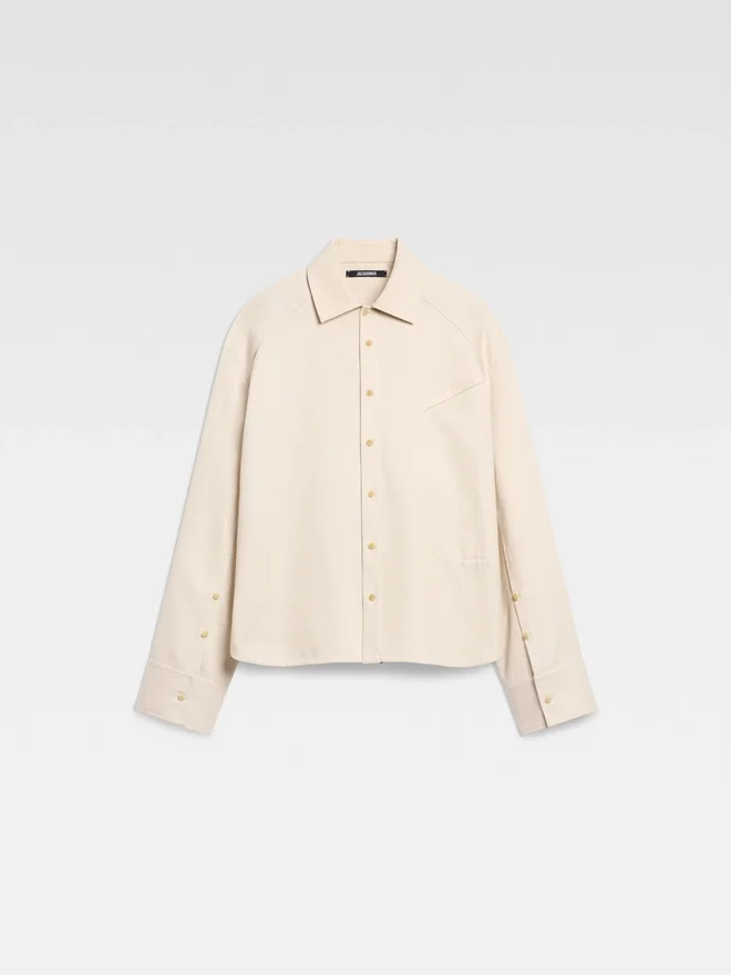 The Bateau long-sleeve shirt Long-sleeved and slanted pocket shirt The Bateau long-sleeve shirt Long-sleeved and slanted pocket shirt