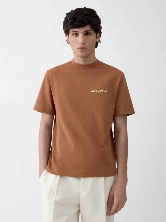 The Bonjour Korea t-shirt Logo t-shirt – exclusively sold online and in our South Korean points of sale The Bonjour Korea t-shirt Logo t-shirt – exclusively sold online and in our South Korean points of sale