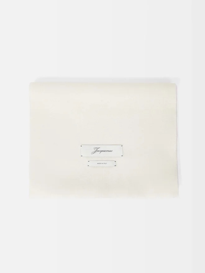 The Cachemiro scarf Fine cashmere scarf The Cachemiro scarf Fine cashmere scarf