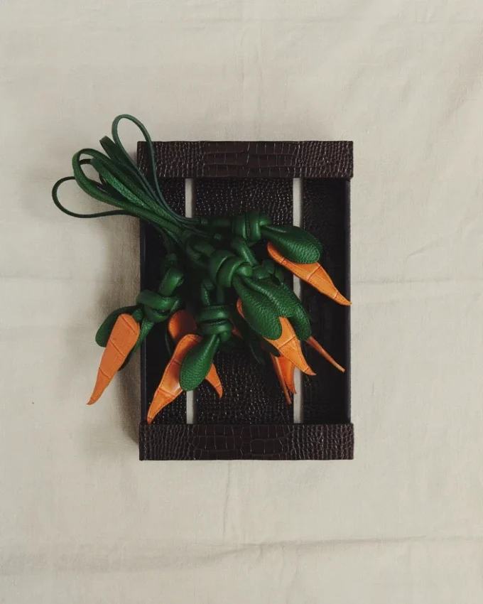 The carrot Knotted carrot-shaped bag charm The carrot Knotted carrot-shaped bag charm