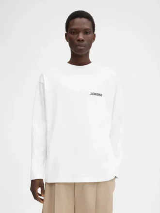 The Courchevel address long-sleeve t-shirt Long sleeve t-shirt with printed address and logo – sold exclusively online and in our Courchevel store The Courchevel address long-sleeve t-shirt Long sleeve t-shirt with printed address and logo – sold exclusively online and in our Courchevel store