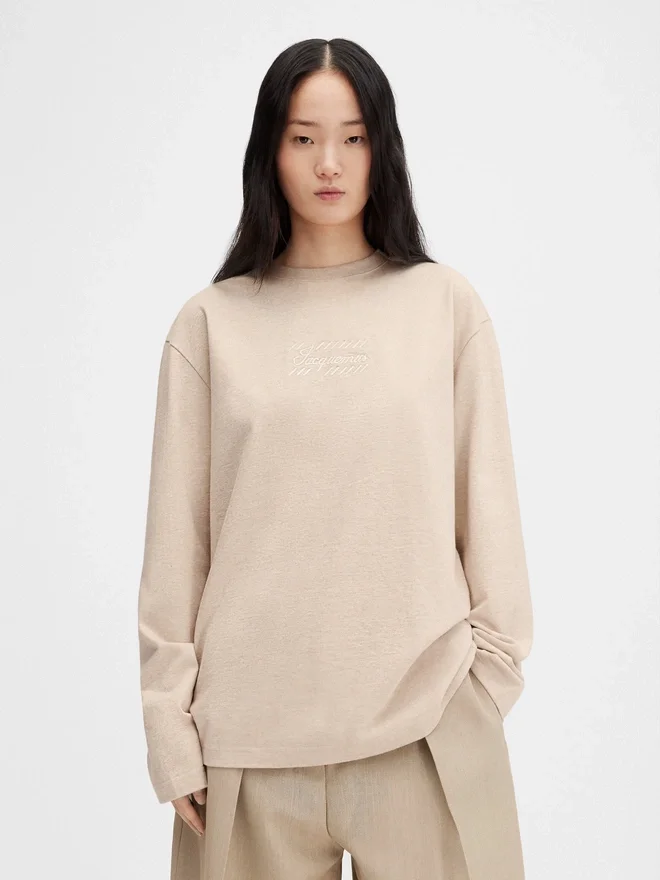 The Courchevel t-shirt Long-sleeved logo t-shirt – sold exclusively online and in our Courchevel boutique The Courchevel t-shirt Long-sleeved logo t-shirt – sold exclusively online and in our Courchevel boutique