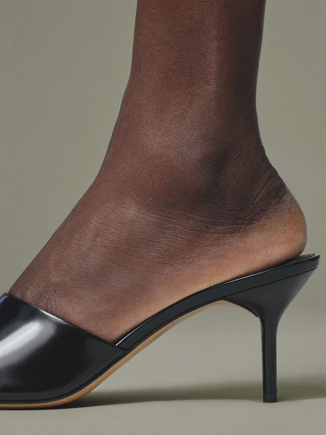 The Cubisto mules Round-toe mules The Cubisto mules Round-toe mules