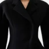 The Curvo coat Round-shoulder coat
