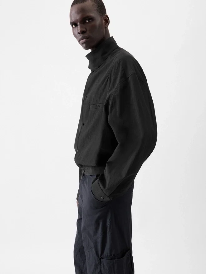 The Curvo jacket Lightweight technical jacket The Curvo jacket Lightweight technical jacket
