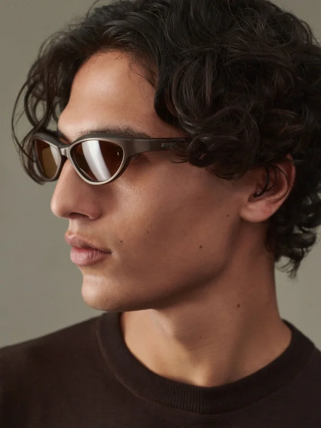 The Curvo sunglasses Oval cat-eye sunglasses The Curvo sunglasses Oval cat-eye sunglasses