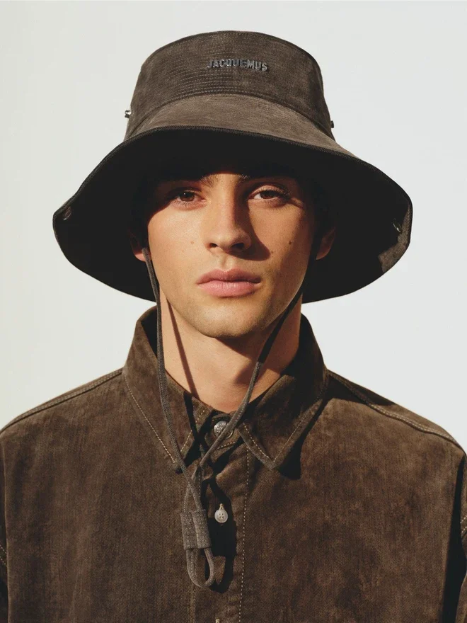 The de-Nîmes denim bucket hat Stitched bucket hat The de-Nîmes denim bucket hat Stitched bucket hat