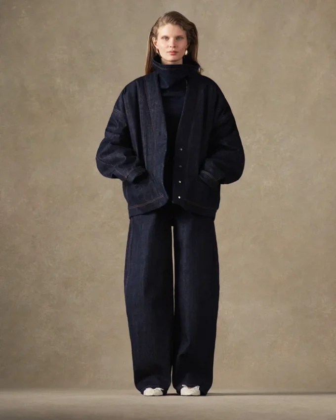 The Ovalo de-Nîmes denim pants High-waisted curved jeans The Ovalo de-Nîmes denim pants High-waisted curved jeans