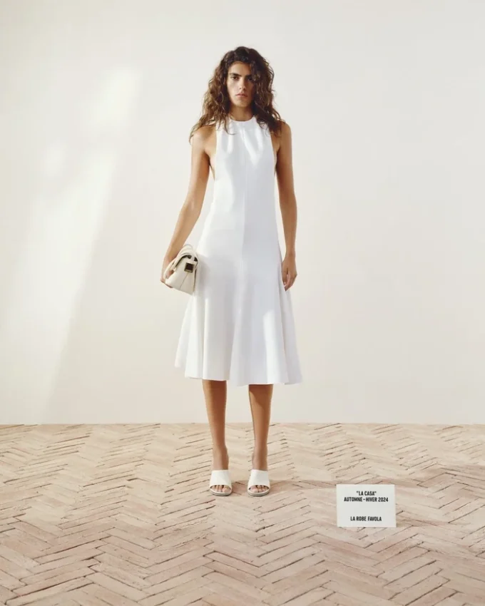 The Favola dress Flared halter dress