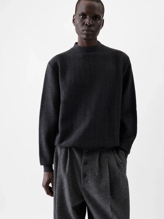 The Gio knit Round neck sweater The Gio knit Round neck sweater