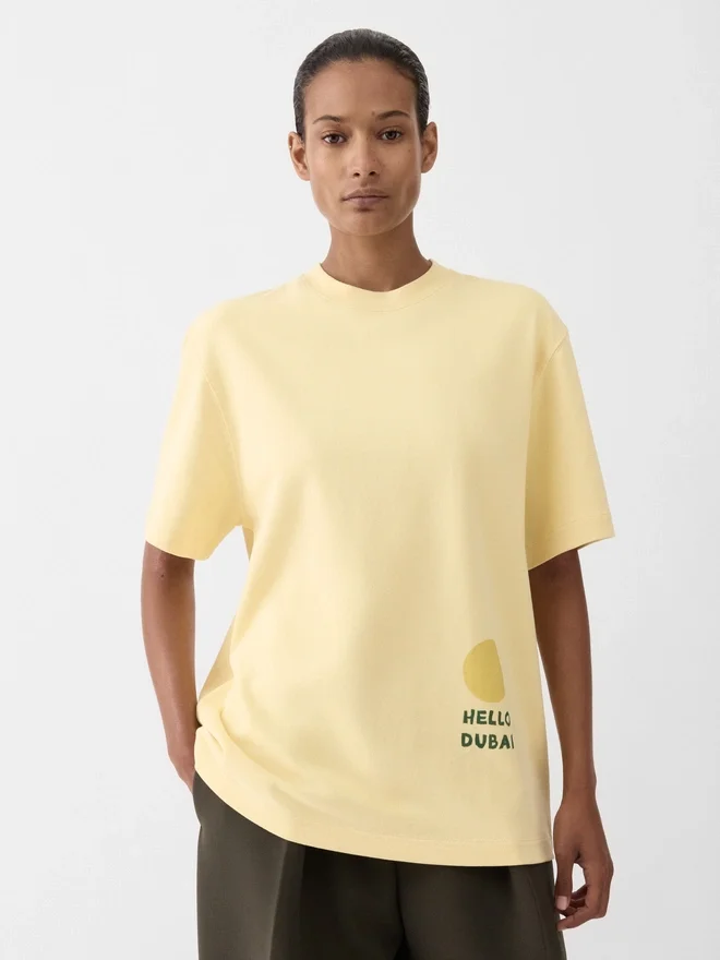 The Hello Dubai t-shirt Logo t-shirt – exclusively sold online and in our United Arab Emirates points of sale The Hello Dubai t-shirt Logo t-shirt – exclusively sold online and in our United Arab Emirates points of sale