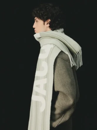 The Jacquemus scarf Fringe logo scarf