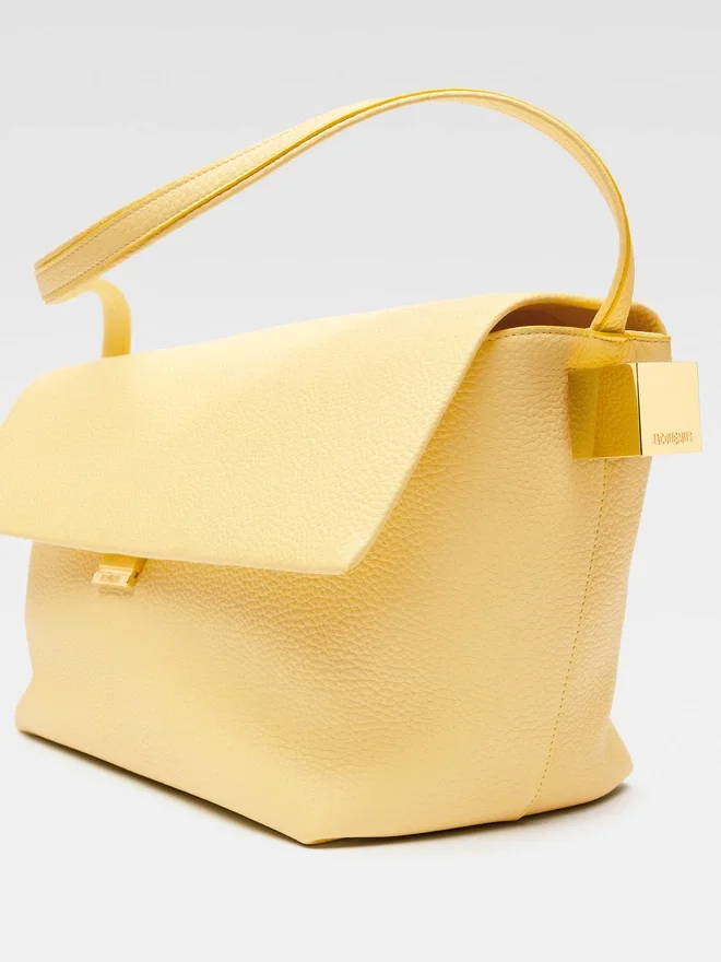 The large Rond Carré Large folded shoulder-bag The large Rond Carré Large folded shoulder-bag