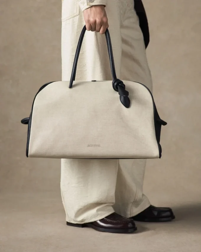 The large Turismo Large soft bowling bag The large Turismo Large soft bowling bag