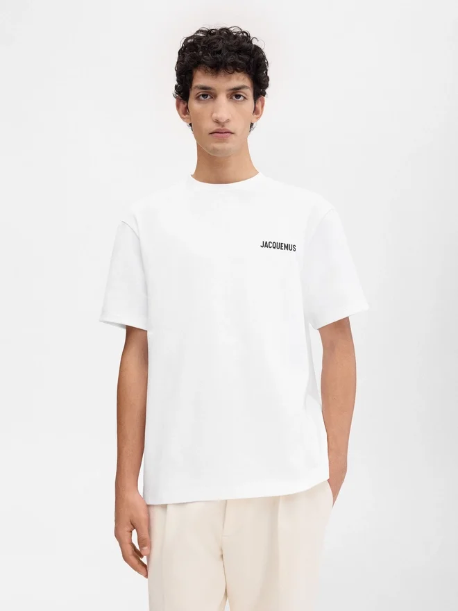 The London address t-shirt Short-sleeved t-shirt with logo and address – sold exclusively online and in our London store The London address t-shirt Short-sleeved t-shirt with logo and address – sold exclusively online and in our London store