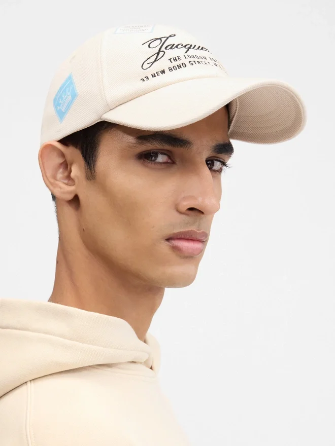 The London baseball cap Logo cap – exclusively sold online and in our London store The London baseball cap Logo cap – exclusively sold online and in our London store