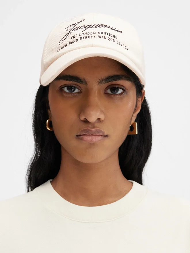 The London baseball cap Logo cap – exclusively sold online and in our London store The London baseball cap Logo cap – exclusively sold online and in our London store