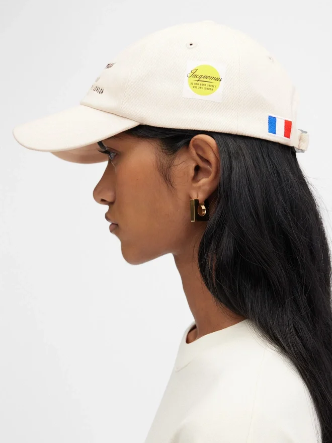 The London baseball cap Logo cap – exclusively sold online and in our London store The London baseball cap Logo cap – exclusively sold online and in our London store