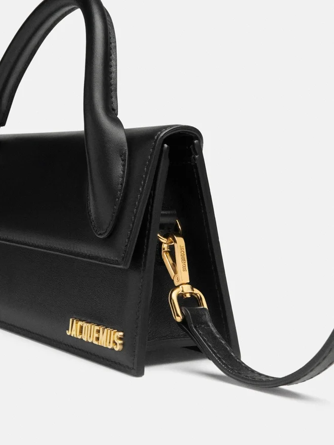 The long Chiquito Long leather handbag The long Chiquito Long leather handbag