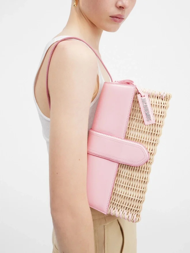 The long wicker Bambino Wicker flap bag The long wicker Bambino Wicker flap bag