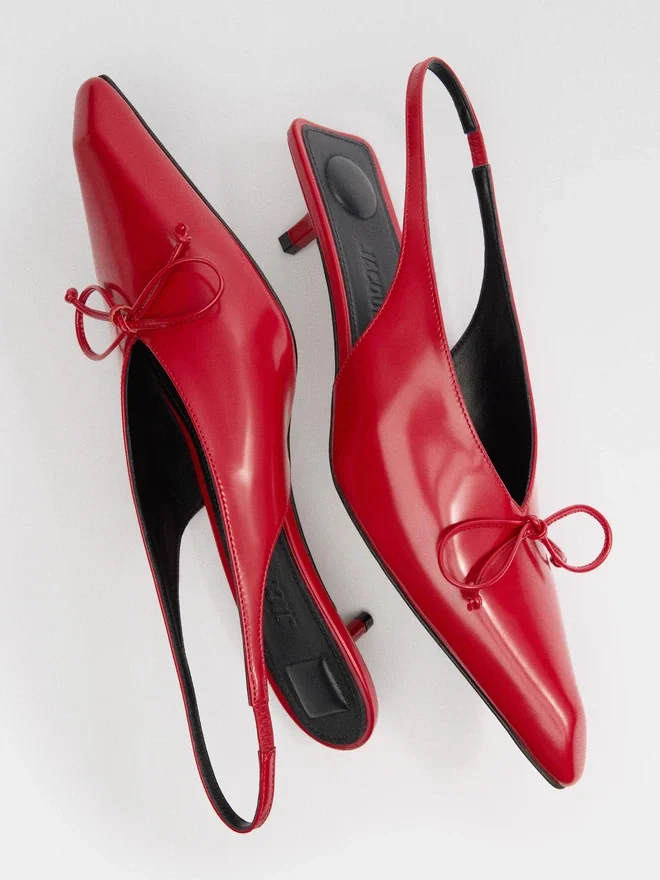 The low Cubisto slingbacks Sling-back kitten heels The low Cubisto slingbacks Sling-back kitten heels