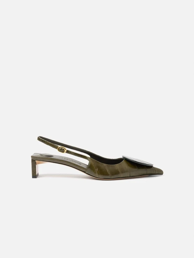 The low Duelo slingbacks Circle and square kitten heels The low Duelo slingbacks Circle and square kitten heels