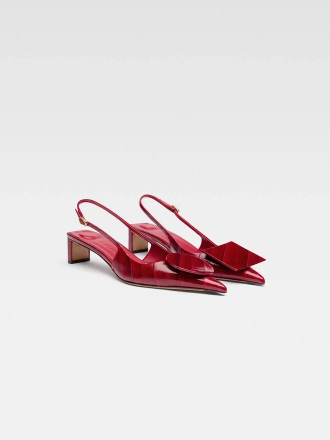 The low Duelo slingbacks Circle square kitten heels The low Duelo slingbacks Circle square kitten heels