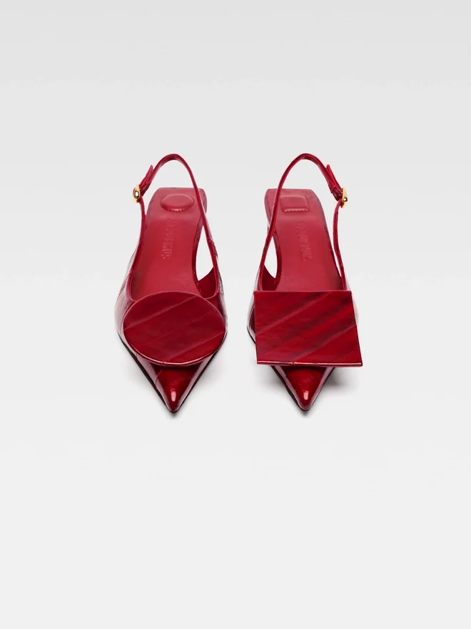 The low Duelo slingbacks Circle square kitten heels The low Duelo slingbacks Circle square kitten heels
