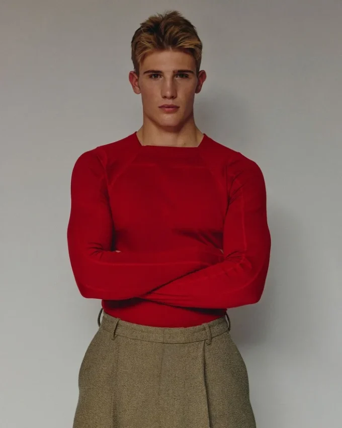 The mock-neck top Jacquemus + Nike Long-sleeve top – Jacquemus + Nike collaboration