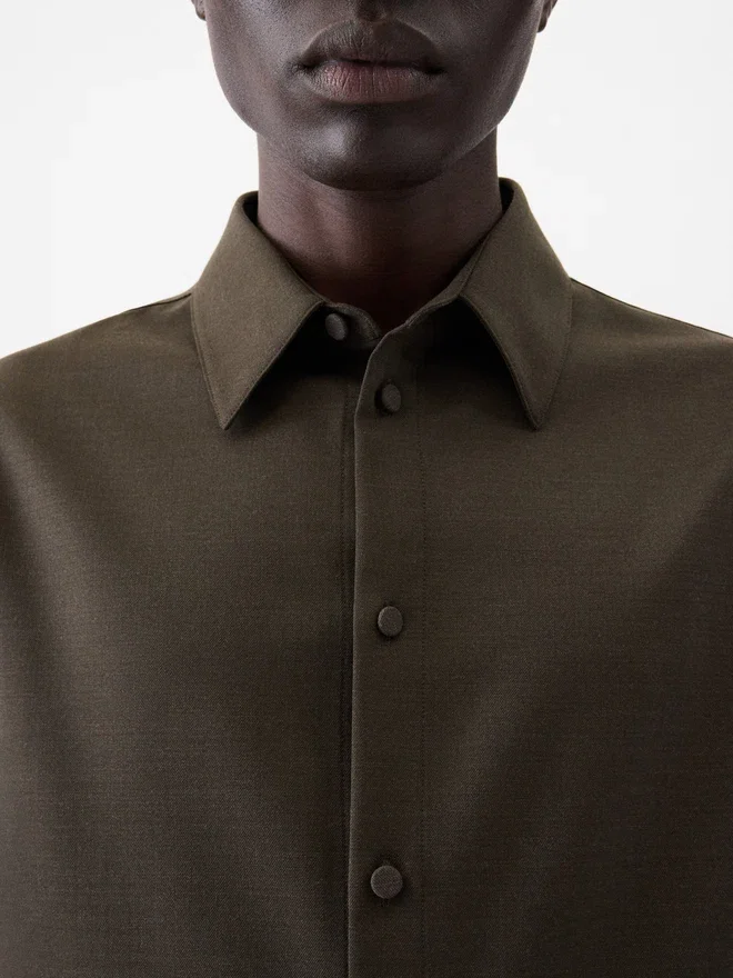 The Mondani shirt Fitted shirt The Mondani shirt Fitted shirt
