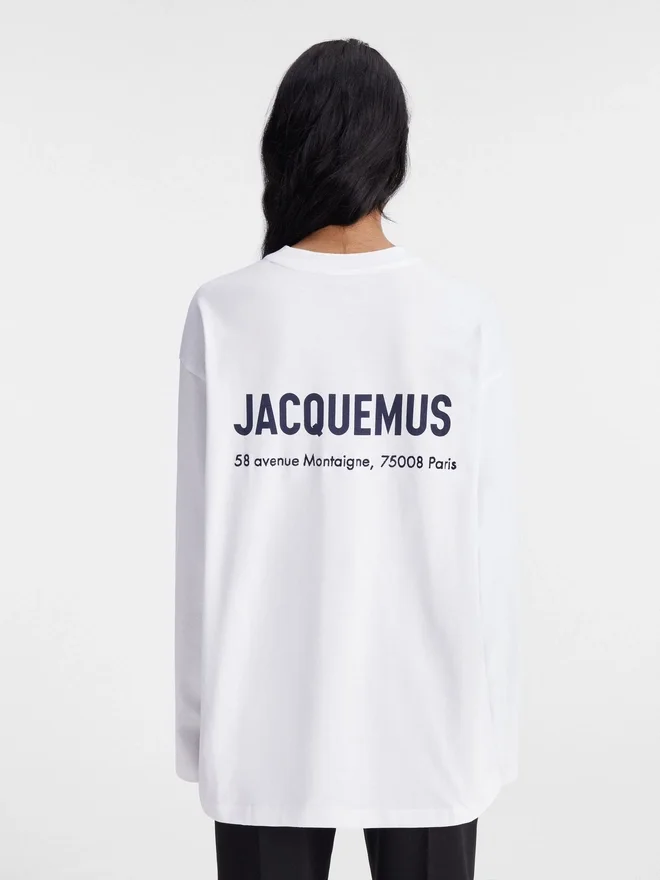 The Montaigne address long-sleeve t-shirt Long sleeve t-shirt with printed address and logo – sold exclusively online and in our Paris store The Montaigne address long-sleeve t-shirt Long sleeve t-shirt with printed address and logo – sold exclusively online and in our Paris store