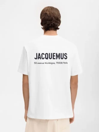 The Montaigne address t-shirt Short-sleeved t-shirt with logo and address – sold exclusively online and in our Paris store The Montaigne address t-shirt Short-sleeved t-shirt with logo and address – sold exclusively online and in our Paris store