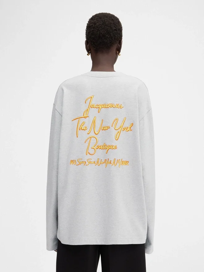The New York t-shirt Long-sleeved logo t-shirt – exclusively sold online and in our New York boutique The New York t-shirt Long-sleeved logo t-shirt – exclusively sold online and in our New York boutique