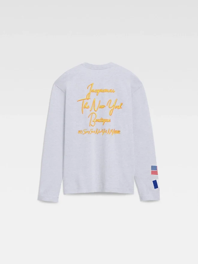 The New York t-shirt Long-sleeved logo t-shirt – exclusively sold online and in our New York boutique The New York t-shirt Long-sleeved logo t-shirt – exclusively sold online and in our New York boutique