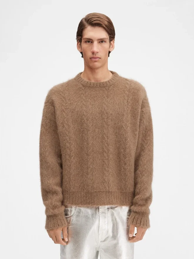 The Nuvola sweater Round-neck mohair sweater The Nuvola sweater Round-neck mohair sweater