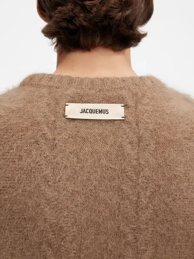 The Nuvola sweater Round-neck mohair sweater The Nuvola sweater Round-neck mohair sweater