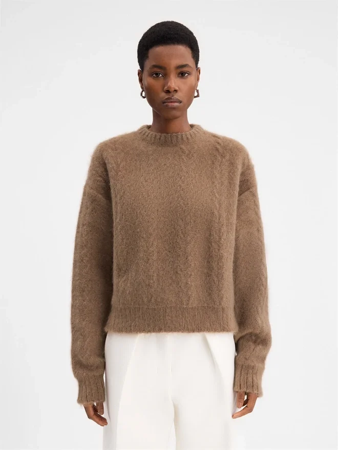 The Nuvola sweater Round-neck mohair sweater The Nuvola sweater Round-neck mohair sweater