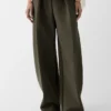 The Ovalo pants Curved pants