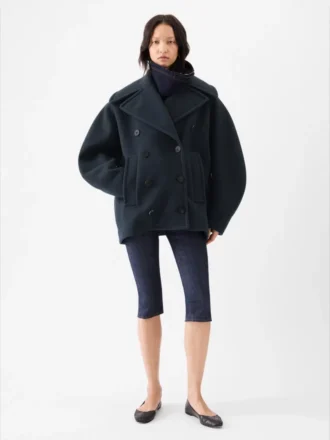 The Ovalo peacoat Round peacoat