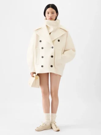 The Ovalo peacoat Round peacoat The Ovalo peacoat Round peacoat