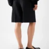 The Ovalu shorts Tailored Bermuda shorts The Ovalu shorts Tailored Bermuda shorts