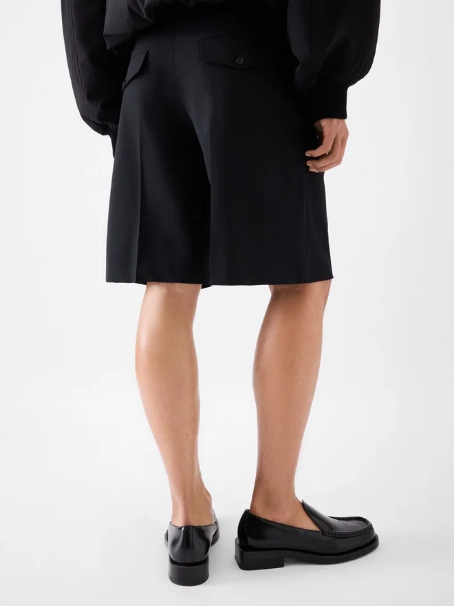 The Ovalu shorts Tailored Bermuda shorts The Ovalu shorts Tailored Bermuda shorts