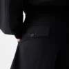 The Ovalu shorts Tailored Bermuda shorts The Ovalu shorts Tailored Bermuda shorts