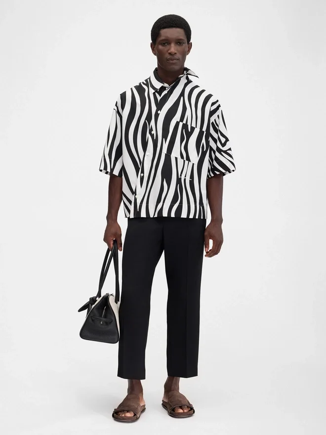 The Pablo short-sleeve shirt Wavy Psyche print asymmetric shirt The Pablo short-sleeve shirt Wavy Psyche print asymmetric shirt